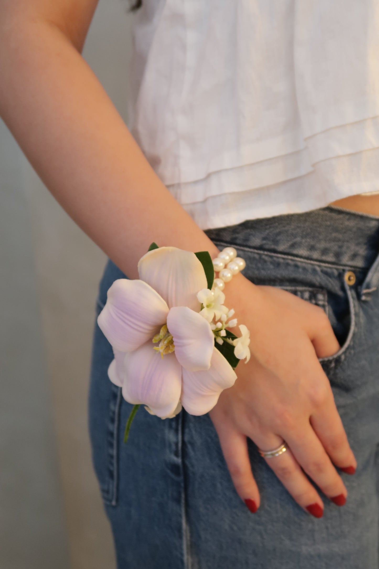 Lola Pearl Corsage